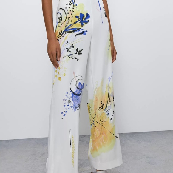 Aritzia Babaton
Lincoln Pant - Picture 2 of 7